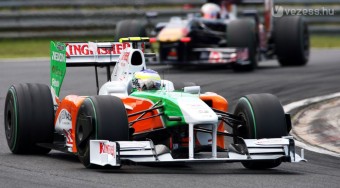 Nincs gyenge csapat!