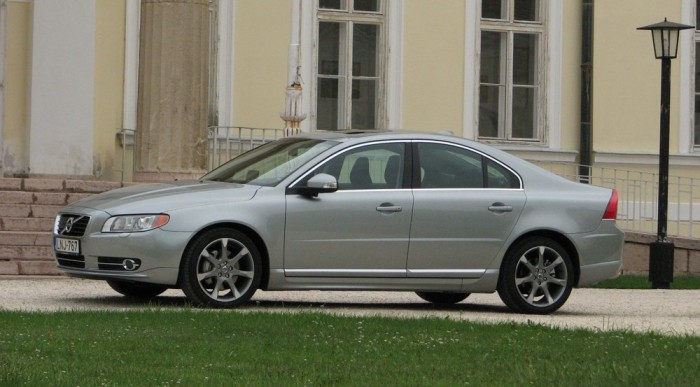 Letisztult, sajnálom, csak ez jut eszembe róla