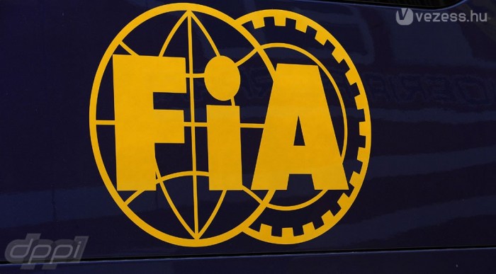 Négy csapat állt ki a Renault mellett 4 | Vezess A riválisoknál is megtörténhetett volna