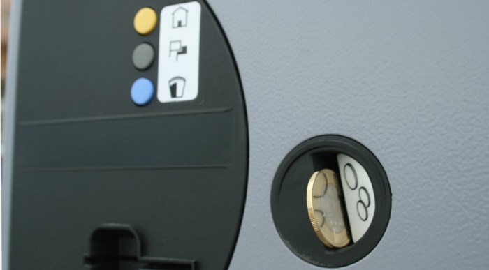 Fizetős lesz a pesti rakpart 10 | Vezess Kétszázassal is üzemel a masina