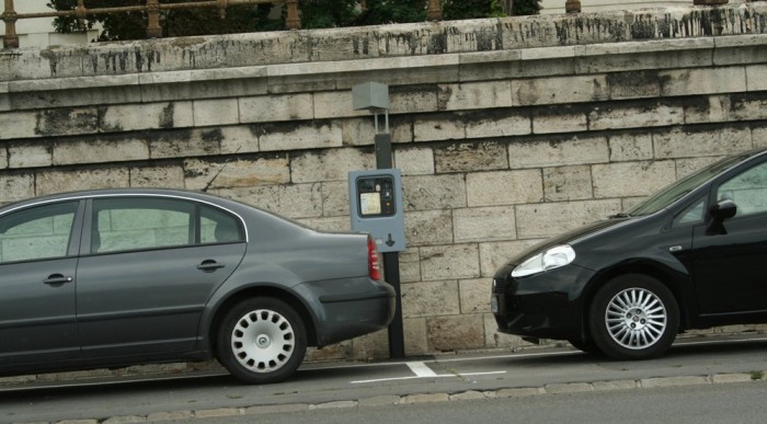 Fizetős lesz a pesti rakpart 8 | Vezess Egy munkanap kétezer forintot visz el