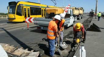 Kitiltják a taxikat a Margit hídról?