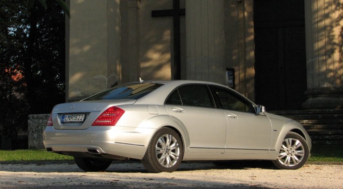 Teszt: Mercedes-Benz S400 Hybrid 16