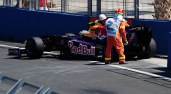 A Renault bocsánatot kért a Red Bulltól