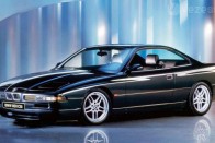 BMW 850 CSi V12-es motorral