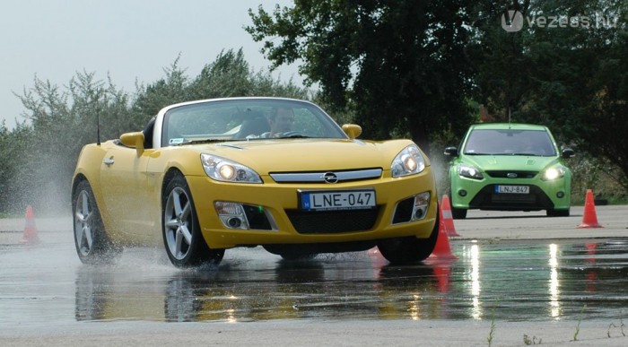 A GT is csúszott a lecsiszolt felületen, de utána sem nagyon tapadt be