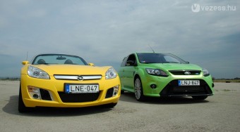 Teszt: Ford Focus RS vs. Opel GT