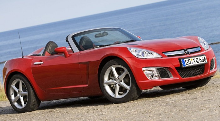 Teszt: Ford Focus RS vs. Opel GT 15