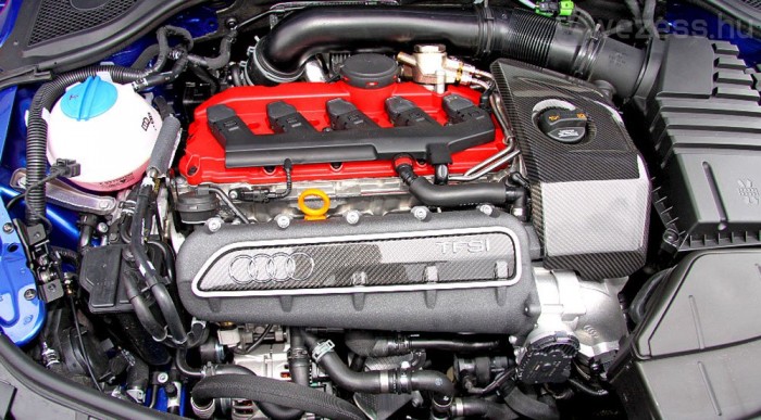 400 lóerő és 545 Nm