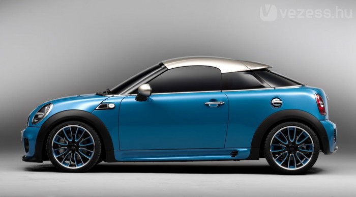 A tető erősíti a kupés jelleget