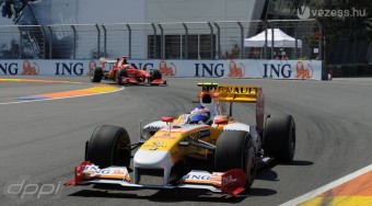 Grosjean közelítene Alonsóhoz