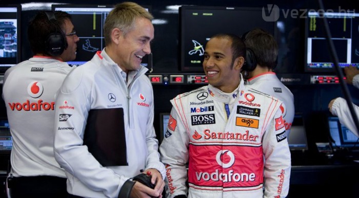 Vasárnap még előrekeveredhet Hamilton