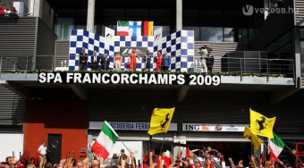 Räikkönen hajszállal verte Fisichellát