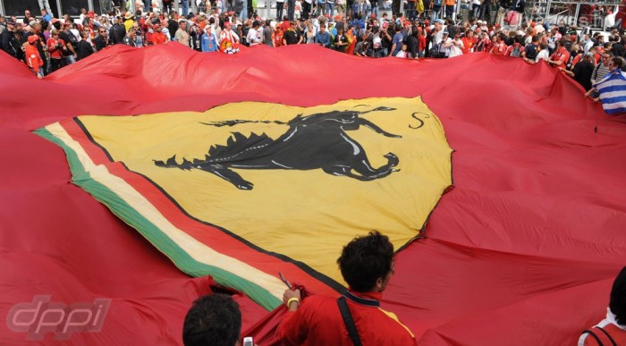 A McLaren után a Ferrarinak is összejött még idén