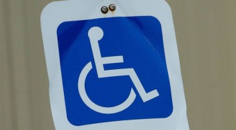 Módosítanák a parkolási szabályt