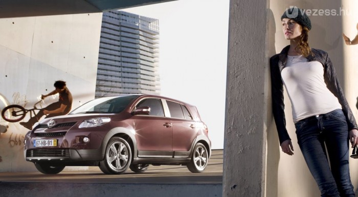 Hatmilliós konkurens egy SX4-nek? 10