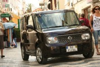 Állítólag a Nissan Cube utódja Európában is kapható lesz. A Cube túl nagy kei-carnak