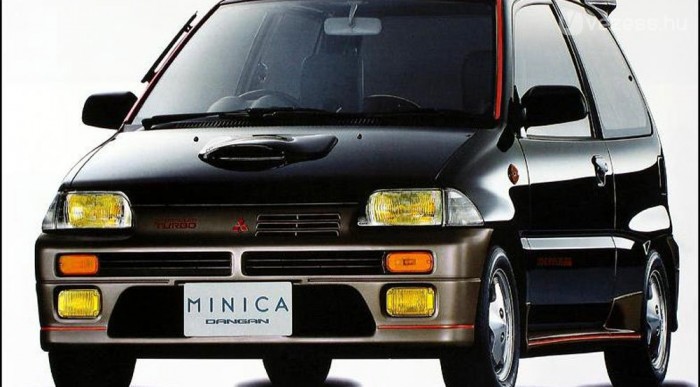 9000-ig forgatható a Dangan ZZ-4 motorja