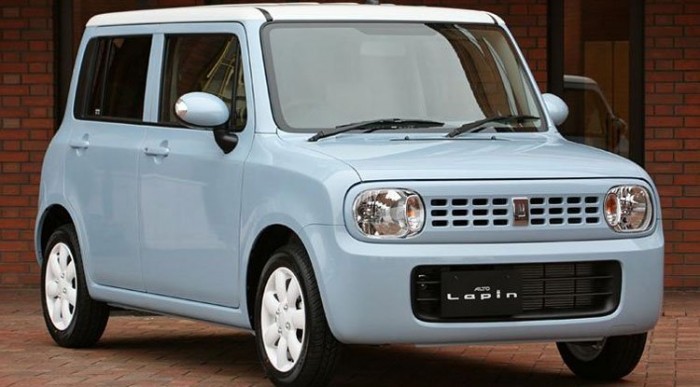 Magyarul nyuszit jelent a lapin (e: lápen) szó