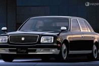 A luxus csúcsa a V12-es Toyota Century