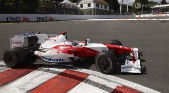 Nincs veszélyben a Toyota