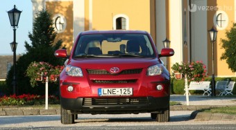 Hatmilliós konkurens egy SX4-nek?