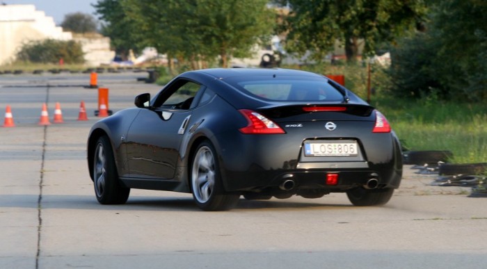 ESP nélkül keresztbe áll