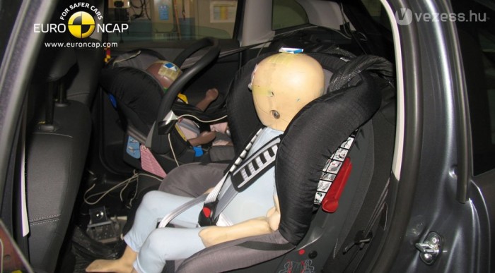 A gyerekülések is jól szolgálnak