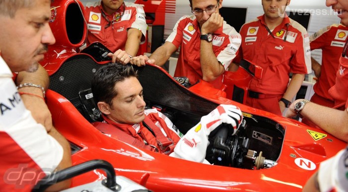 Fisichella pótolja Massát