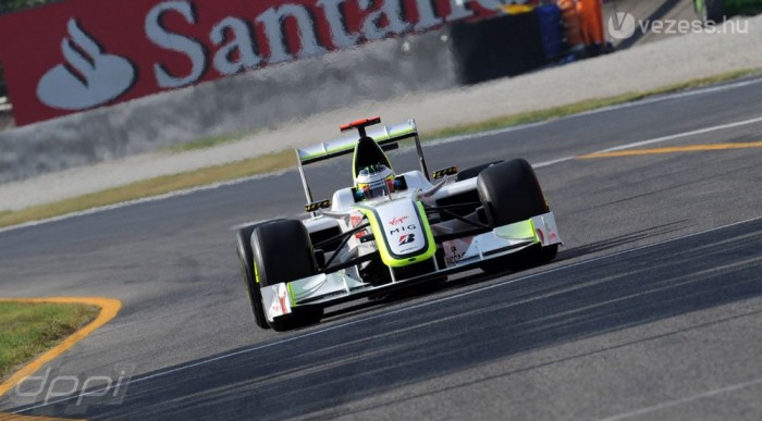 Button most jobb volt Barrichellónál