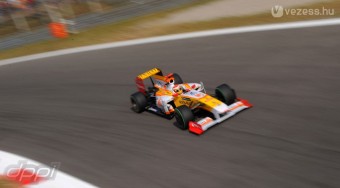 Alonso többet várt a KERS-től