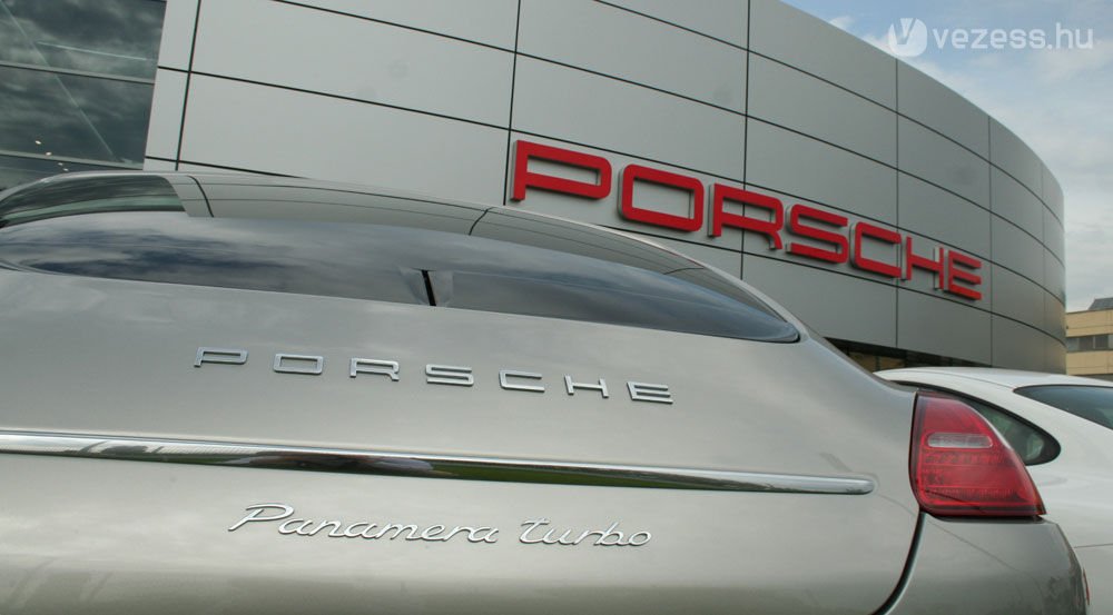 Porsche Panamera: Domináns hím 34