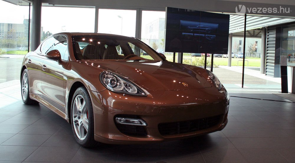 Porsche Panamera: Domináns hím 41