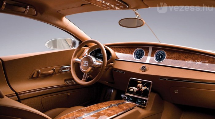 Fa és bőr mindenfelé