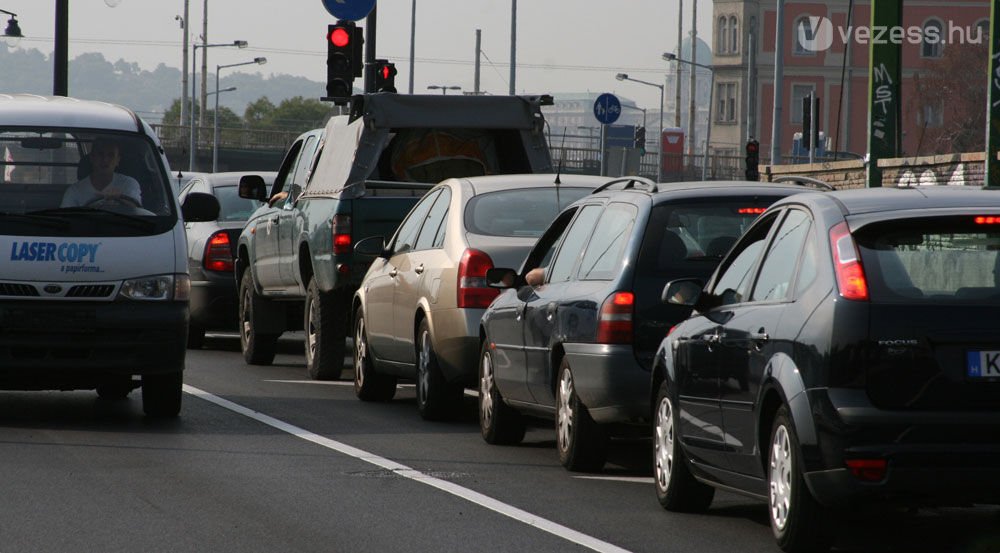 A Mozaik utca felől érkezők mehetnek majd a Margit híd felé