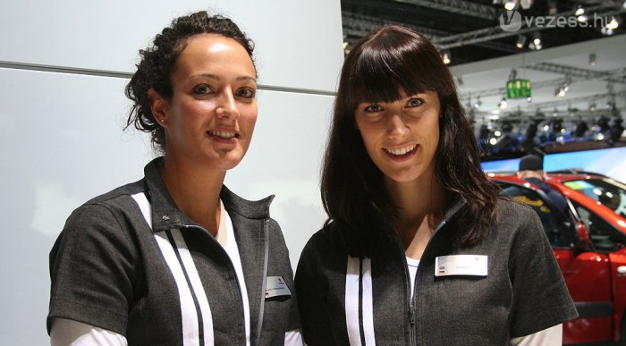 Beültünk a kicsit új Suzukiba 10 | Vezess Ők adták a sajtóanyagokat