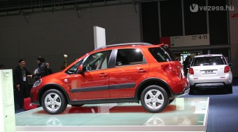 Beültünk a kicsit új Suzukiba