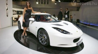 Versenyautó hosszú távra