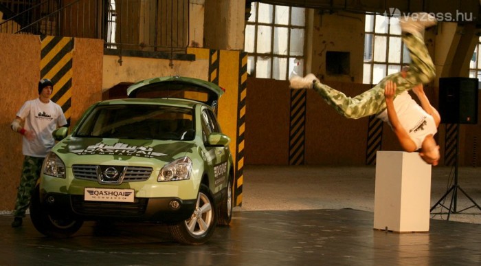 Diszkóautó a Qashqai-ból 7 Diszkóautó a Qashqai-ból 7