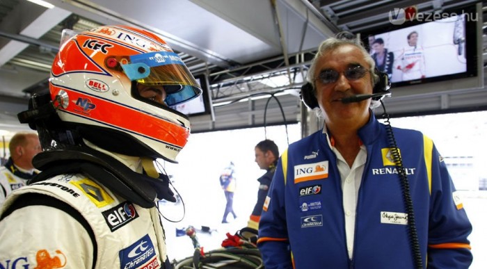 Briatore terrorját okolja