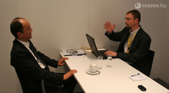 Fél óránk volt, és még egy kicsi