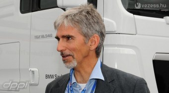 Kiakadt a világ a Renault-büntetésen