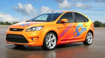 Amerika Fábryja villanyautót népszerűsít