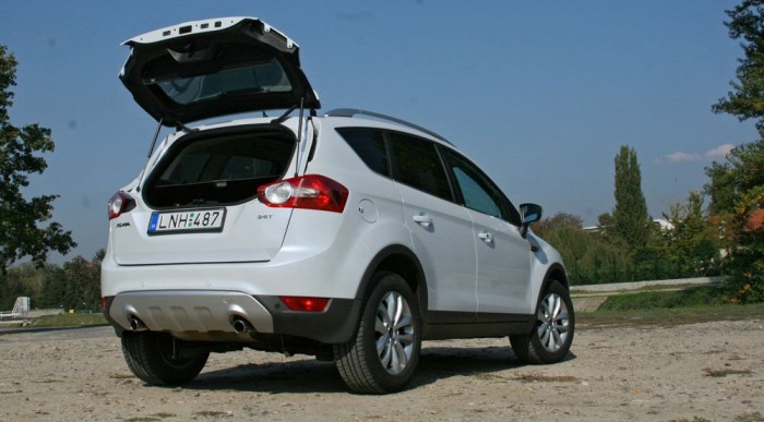 Így is nyílik a csomagtartó