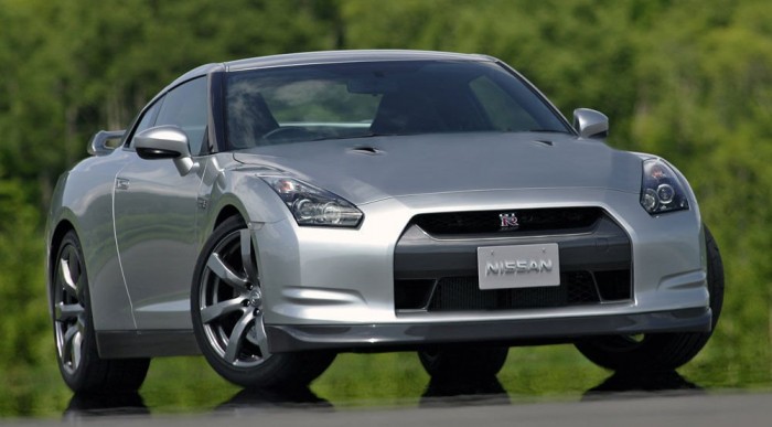 Nissan GT-R