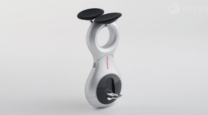 Forradalmi egykerekű a Hondától 6