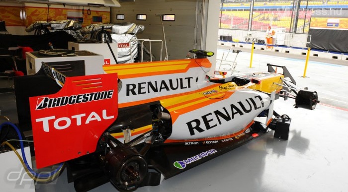 Eltűntek a szponzori logók