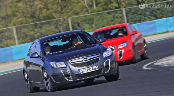 Szédületesen tapad, bármit csinálunk