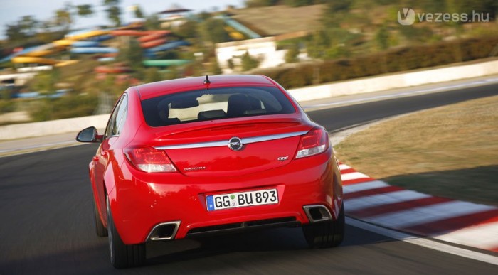 Folyamatosan változik az erőeloszlás