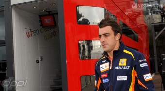 40 milliárdért szerződött Alonso